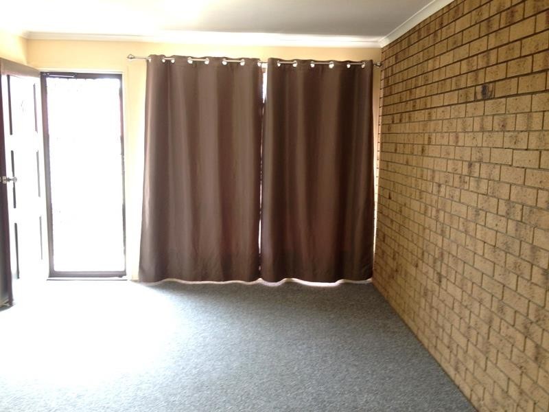 4/10 Phillip St, East Toowoomba QLD 4350