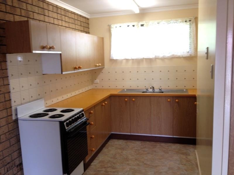 4/10 Phillip St, East Toowoomba QLD 4350