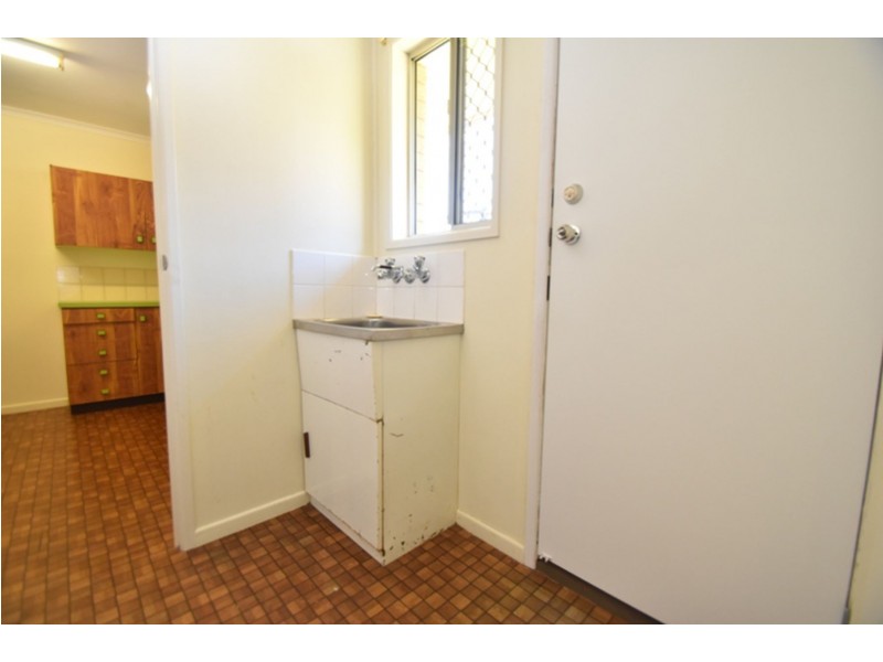 1/41 Hursley Road, Newtown QLD 4350