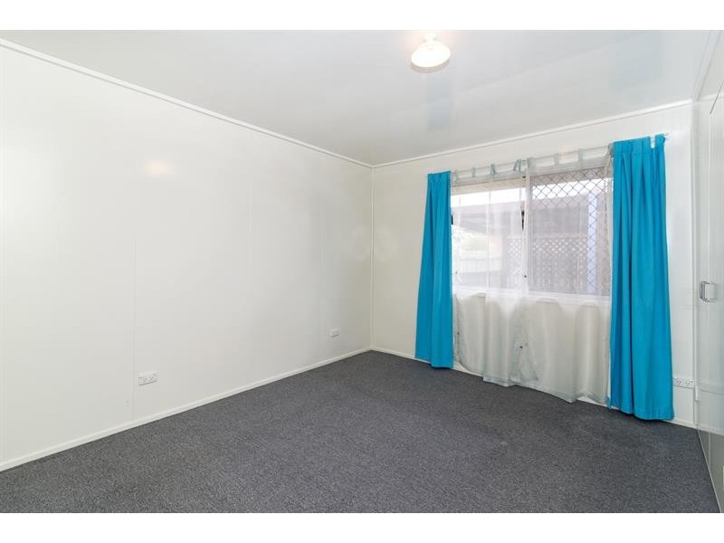 320 Goombungee Rd, Harlaxton QLD 4350