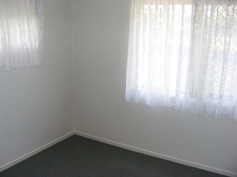 1/3 Hazzard St, Centenary Heights QLD 4350