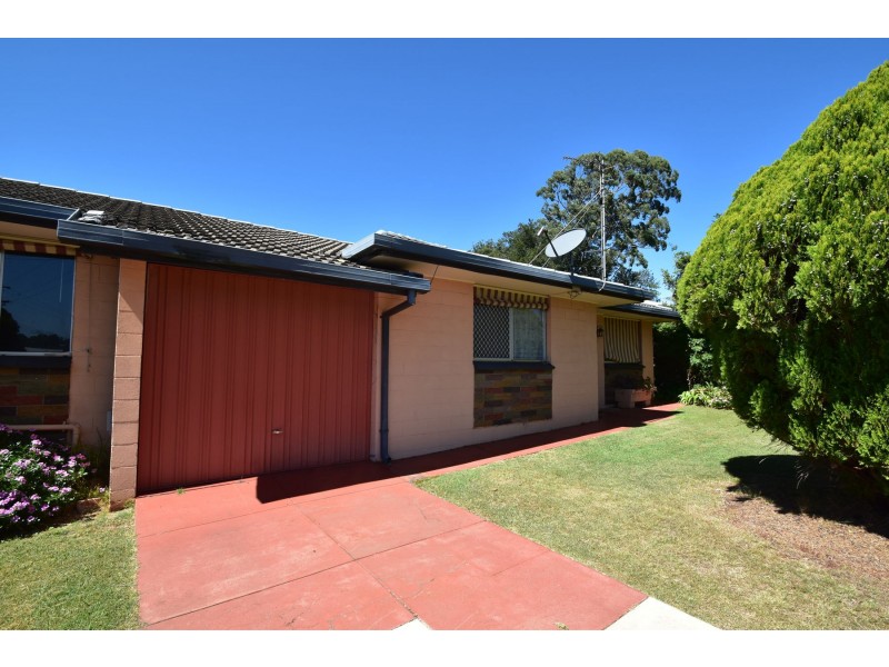 2/24 Healy St, South Toowoomba QLD 4350