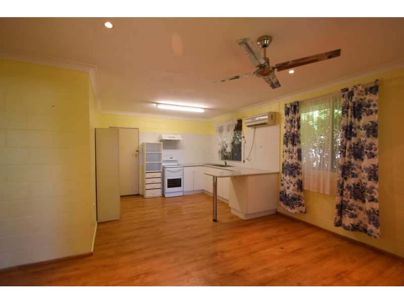 2/24 Healy St, South Toowoomba QLD 4350