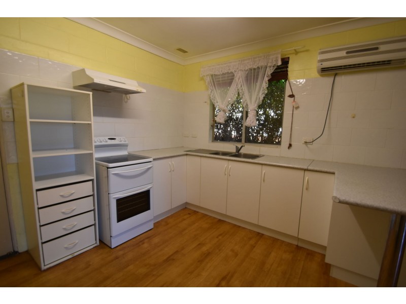 2/24 Healy St, South Toowoomba QLD 4350