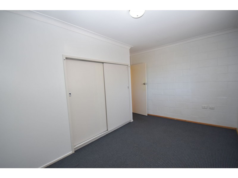 2/24 Healy St, South Toowoomba QLD 4350