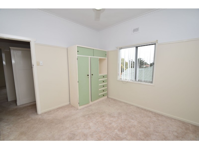 1/12 Jean Street, Harristown QLD 4350