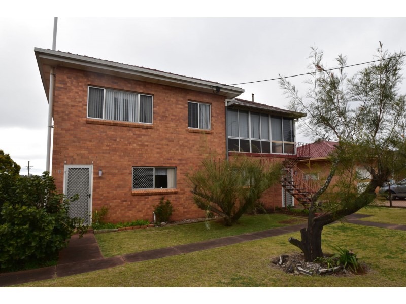1/12 Jean Street, Harristown QLD 4350