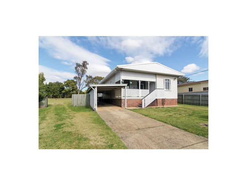 8 Swallow  Ct, Newtown QLD 4350