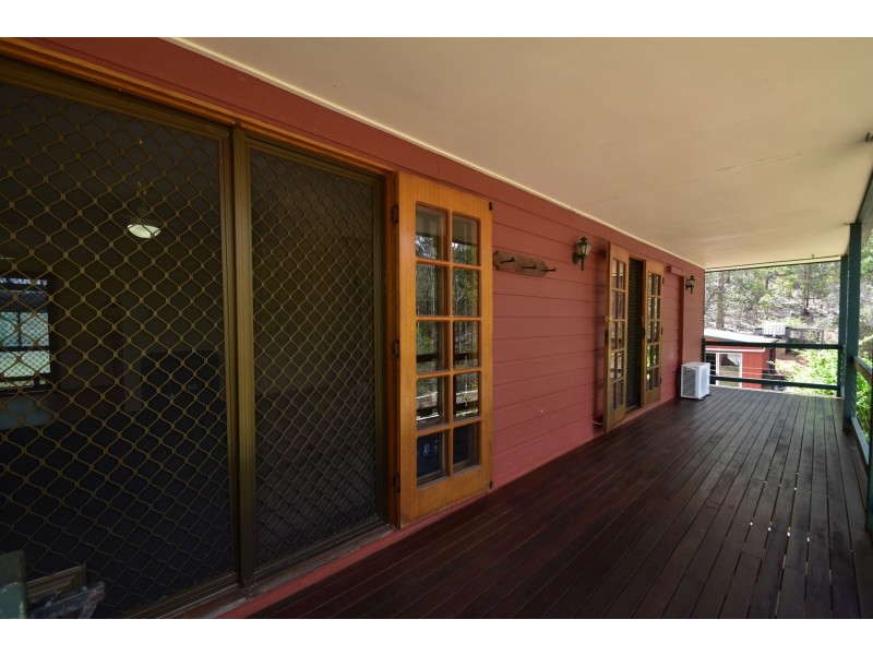 64 Dugandan  Road, Upper Lockyer QLD 4352