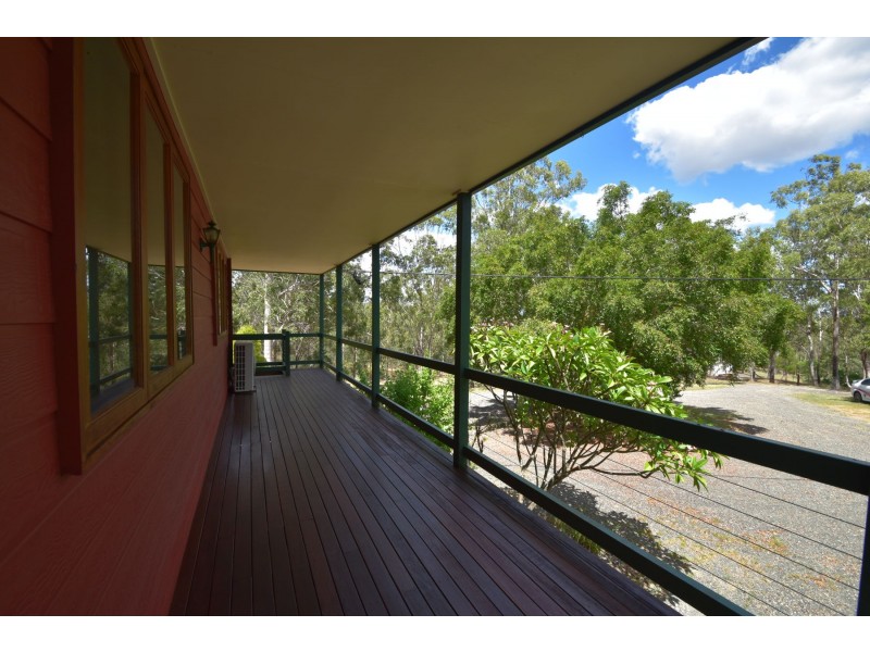 64 Dugandan  Road, Upper Lockyer QLD 4352