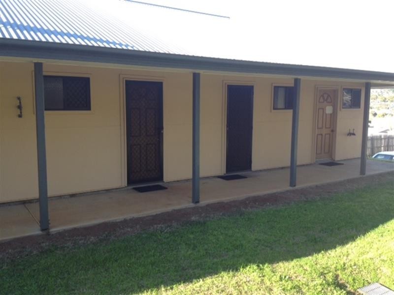 22/14 Fanny St, Newtown QLD 4350