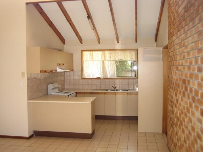 6/7 Norman St, South Toowoomba QLD 4350