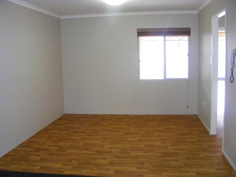 2/3 Pierce  Street, South Toowoomba QLD 4350