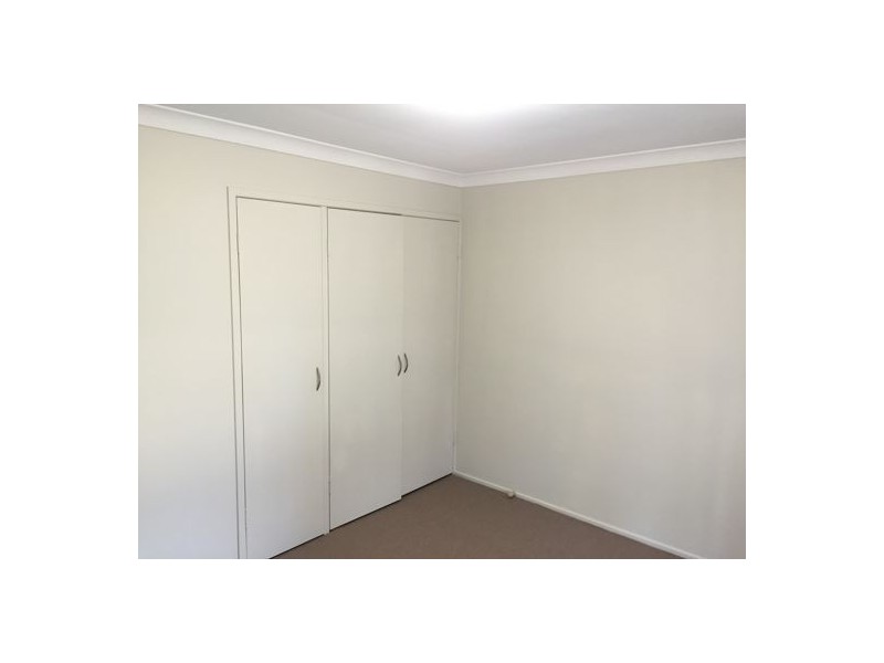 2/329 West St, Harristown QLD 4350