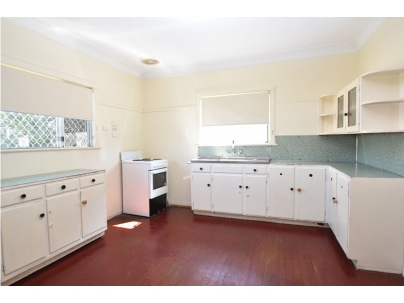 4 Norwood Street, Toowoomba City QLD 4350