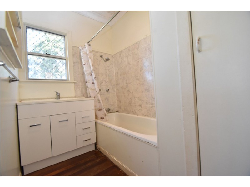 4 Norwood Street, Toowoomba City QLD 4350