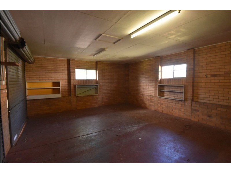 2A Phyllis Street, Harristown QLD 4350