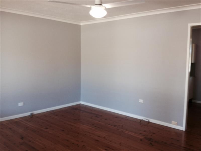64 Sardon St, Centenary Heights QLD 4350