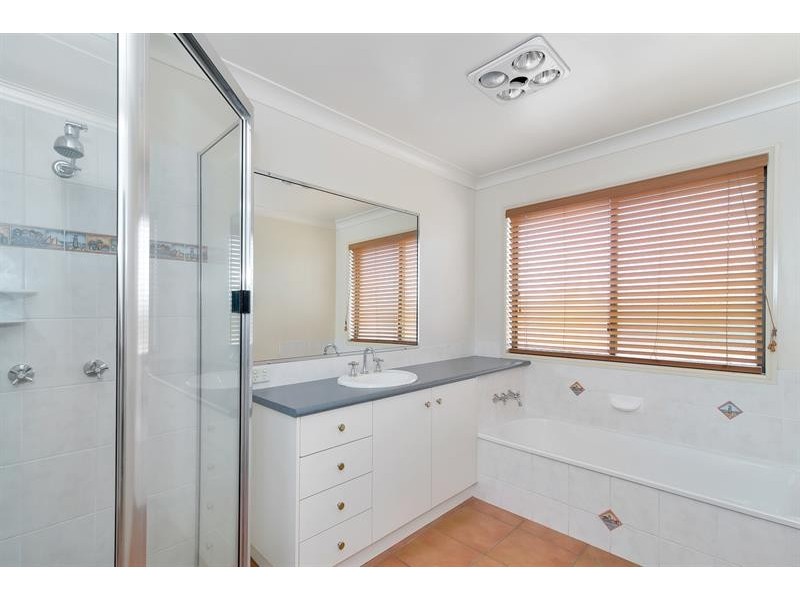 77 Colvin St, Drayton QLD 4350