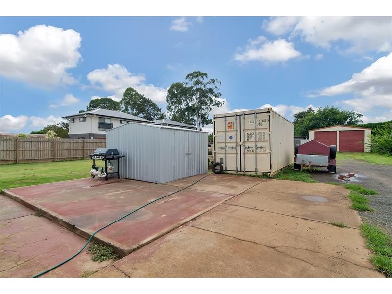 28 Ellis St, Wilsonton QLD 4350