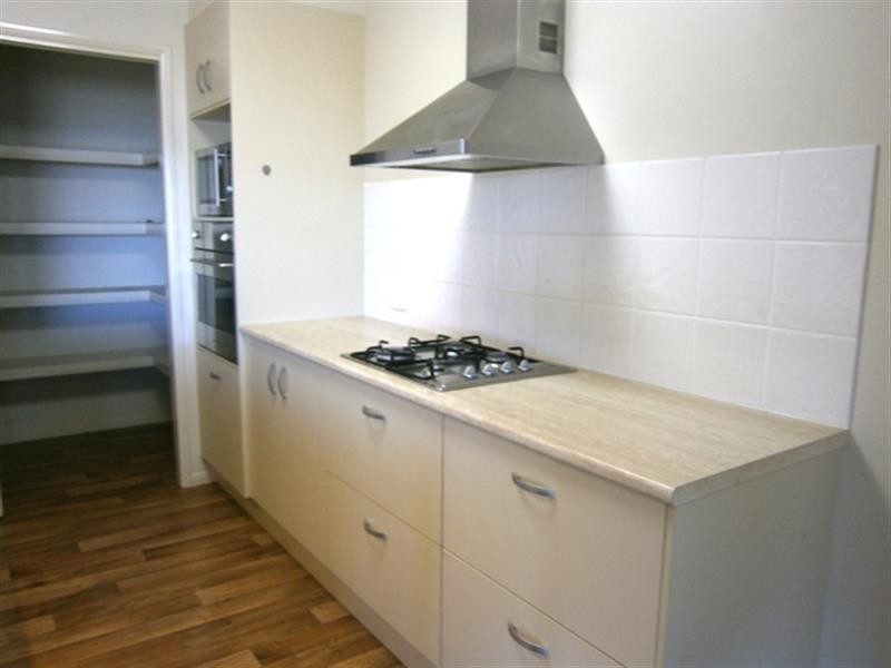 127 Platz St, Darling Heights QLD 4350
