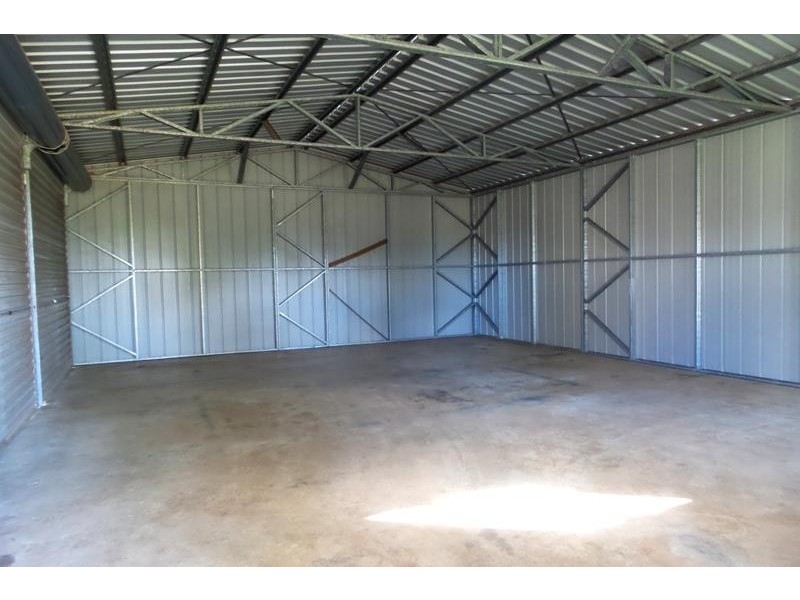 18 Harrow  St, Cambooya QLD 4358