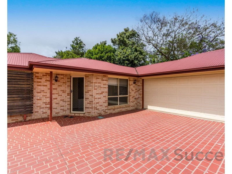 2/26 Sambar Court, Kearneys Spring QLD 4350