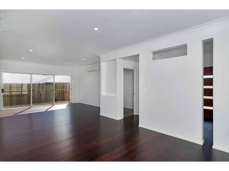 45 Pugh Street, Middle Ridge QLD 4350