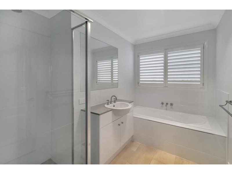 45 Pugh Street, Middle Ridge QLD 4350