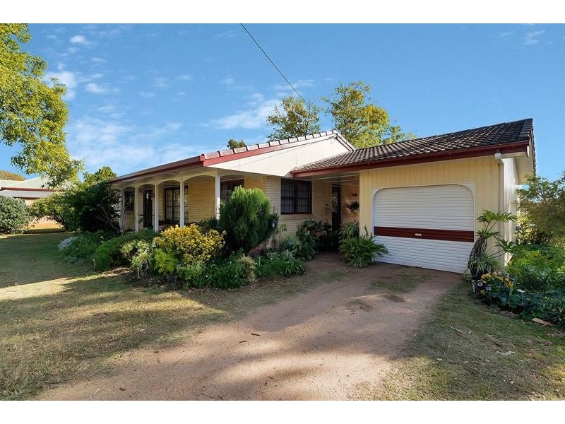 10 Queen Street, Clifton QLD 4361