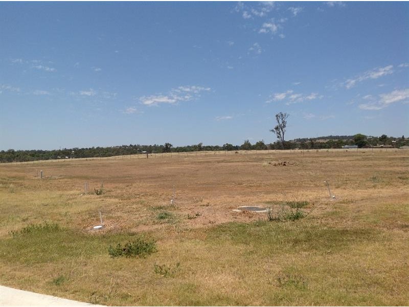 10 Lakeview Avenue, Rosenthal Heights QLD 4370
