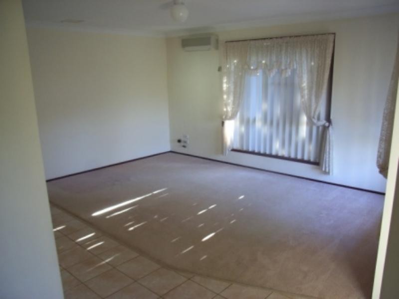 26 Liquidambar St, Glenvale QLD 4350