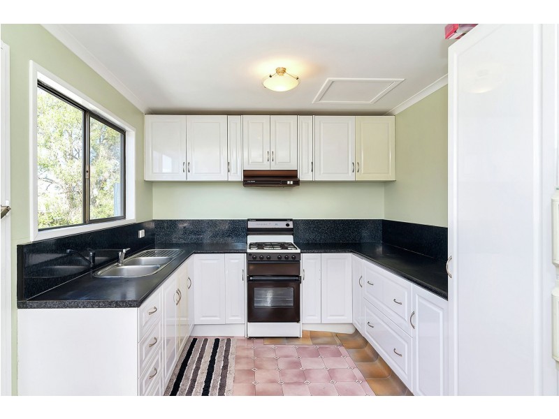 72 John Street, Goombungee QLD 4354