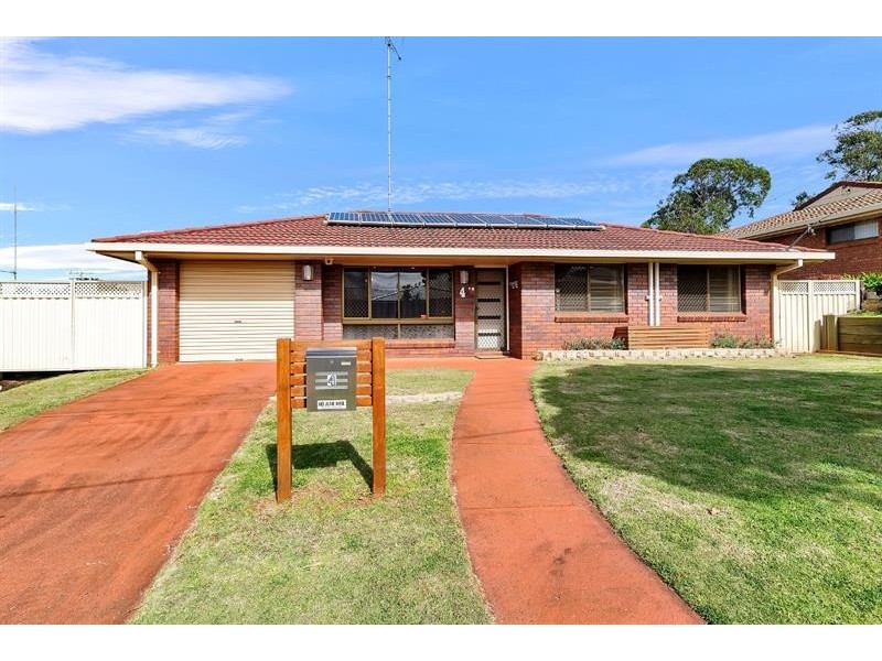 4 Schultz Street, Kearneys Spring QLD 4350