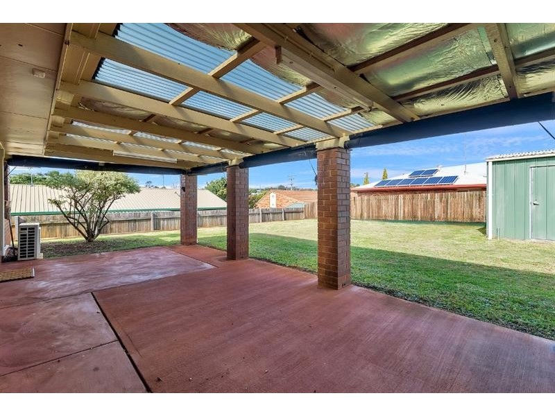 4 Schultz Street, Kearneys Spring QLD 4350