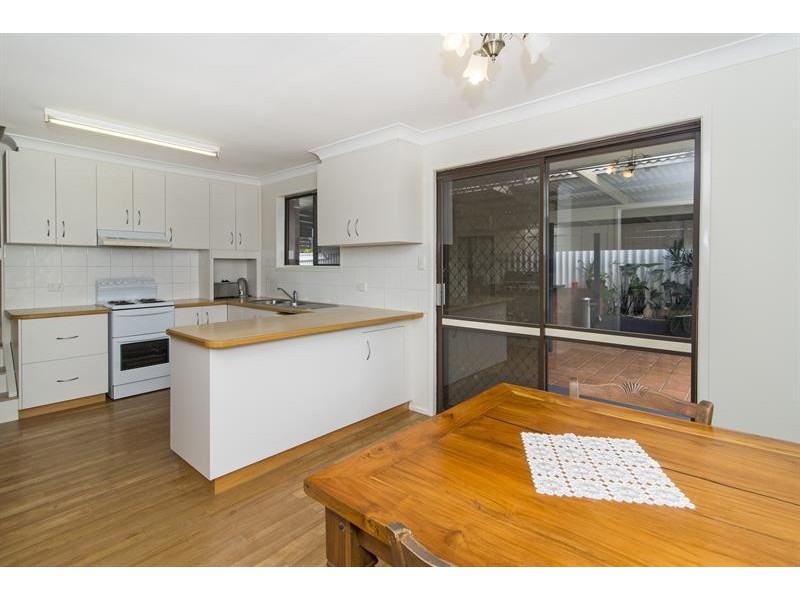 2 Tyson Street, Newtown QLD 4350