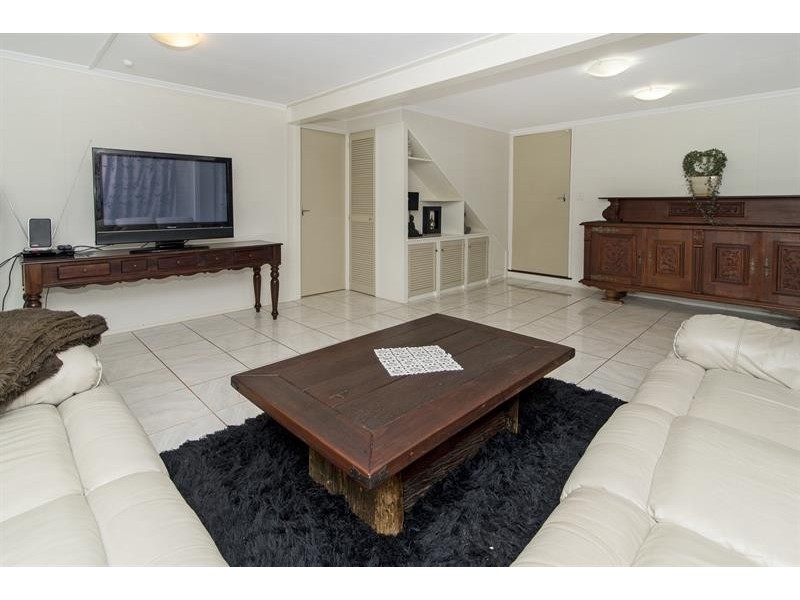 2 Tyson Street, Newtown QLD 4350