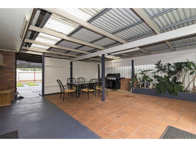 2 Tyson Street, Newtown QLD 4350