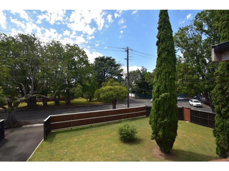 3/99 Campbell St, East Toowoomba QLD 4350