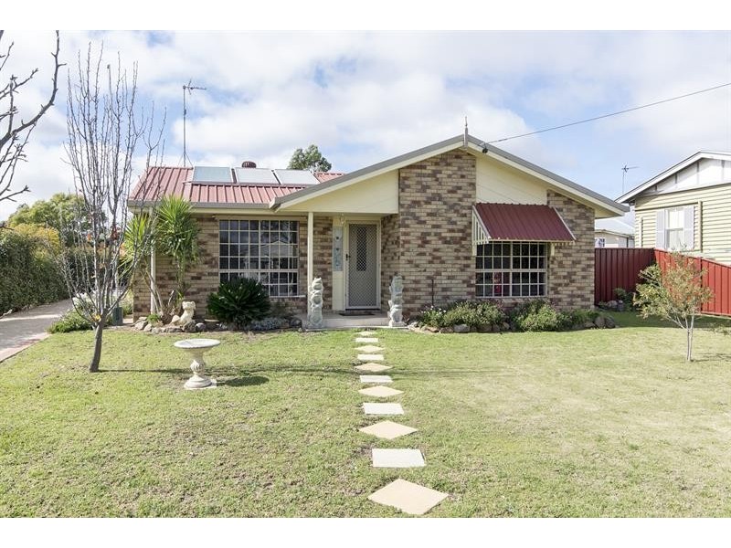 27 Victoria Street, Clifton QLD 4361