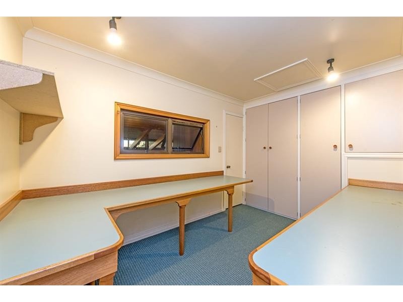 334 Hursley Rd, Glenvale QLD 4350