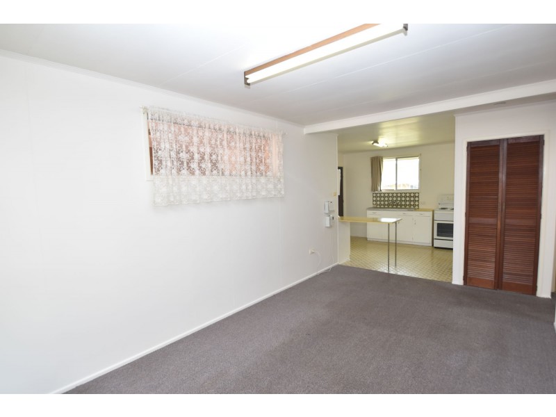 2/5 Krause Court, East Toowoomba QLD 4350