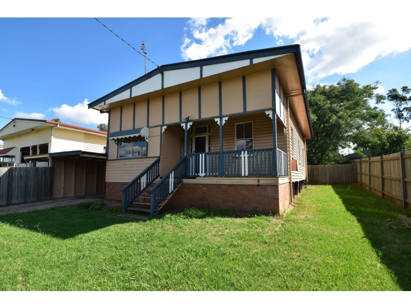 12 Swallow Court, Newtown QLD 4350