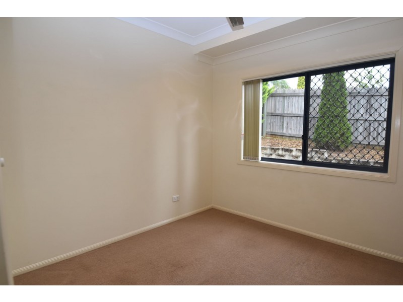 2/18 Cortess Street, Kearneys Spring QLD 4350