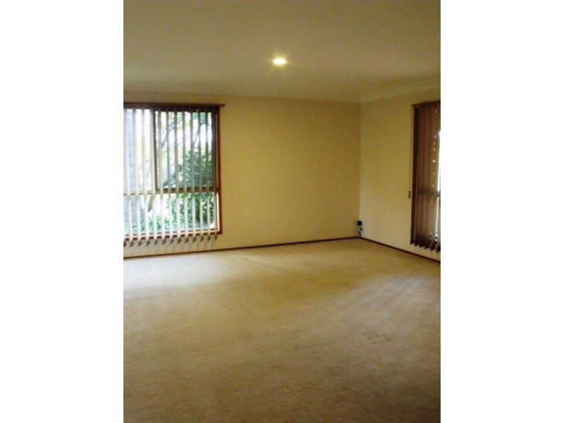 2 Danica Court, Kearneys Spring QLD 4350