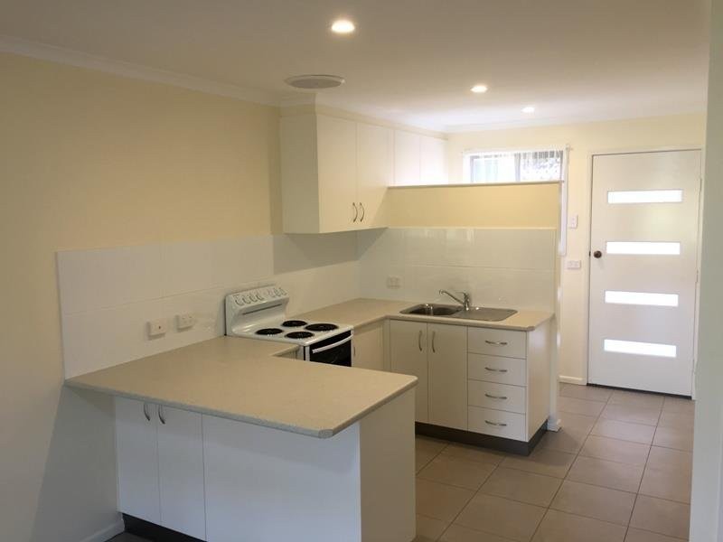 2/14 Damian Crescent, Kearneys Spring QLD 4350