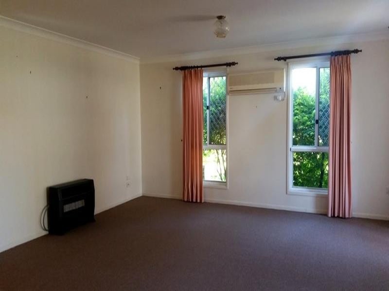 48 Moore Crescent, Wilsonton QLD 4350