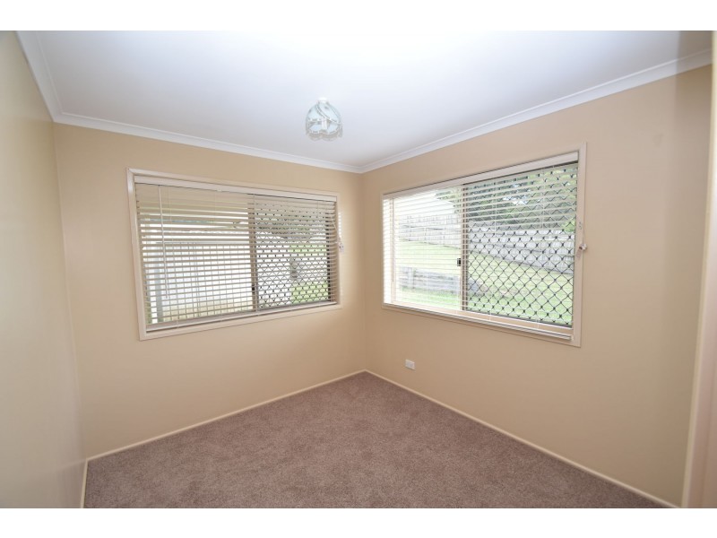 4 Nolan Court, Darling Heights QLD 4350