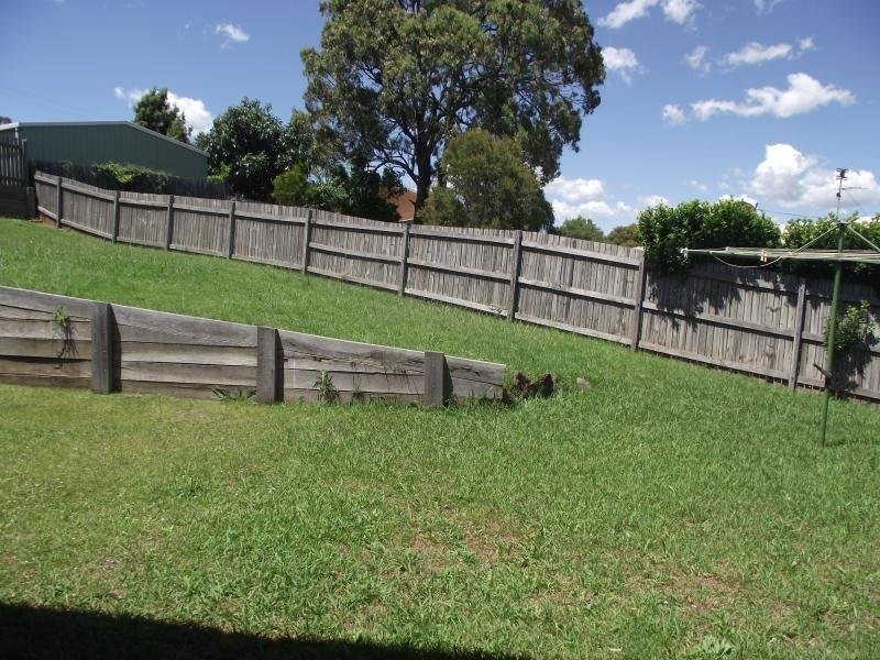 4 Nolan Court, Darling Heights QLD 4350