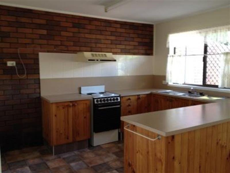 2/4 Brendanbri Street, Kearneys Spring QLD 4350